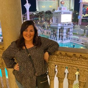 Meet your Posher, Sara